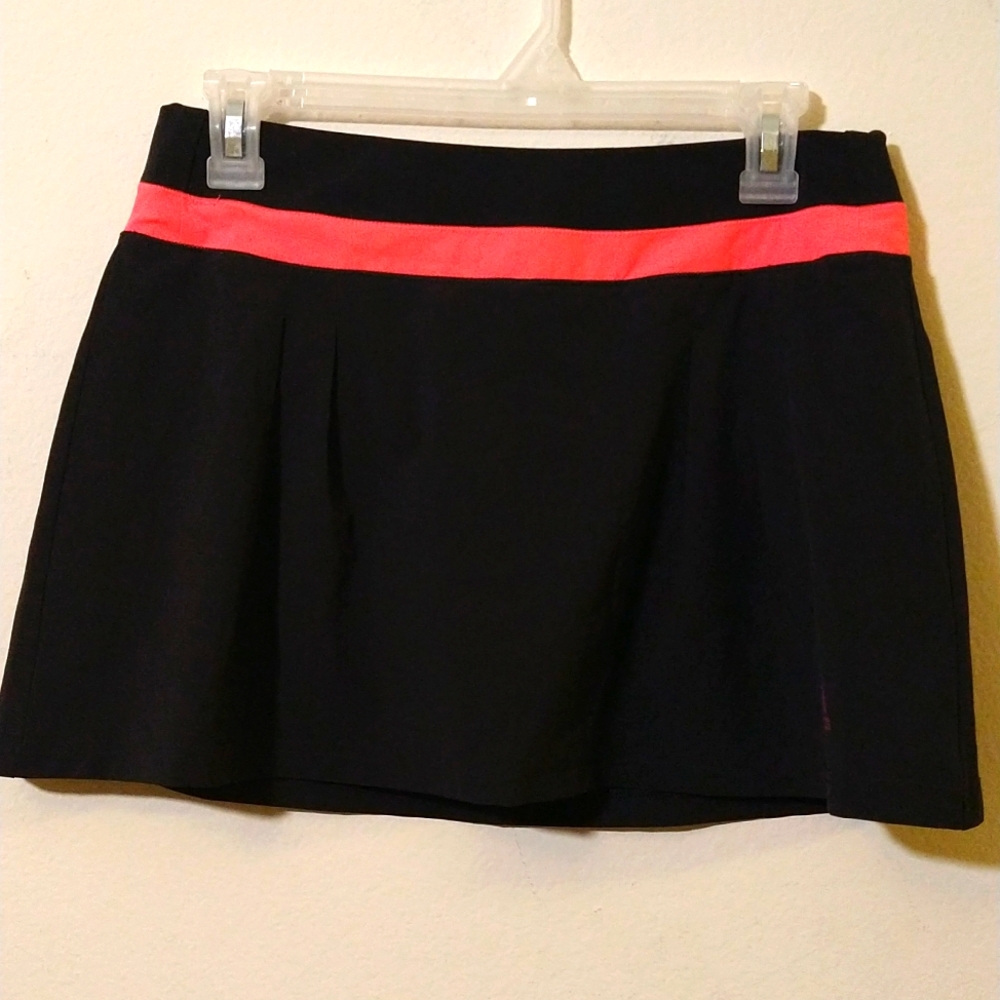 EUC Adidas Climalite Golf/Tennis Skirt with Shorts Skort Black Salmon Pink Small